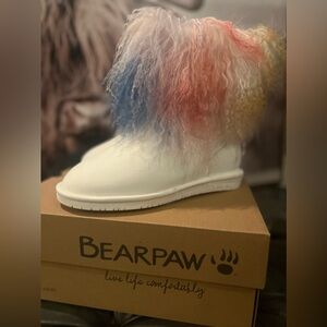 NEW 🌈Wool Bearpaw  Boo , White and Multicoloured  Rainbow Fur Boots